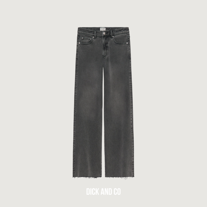 Loose fit jeans