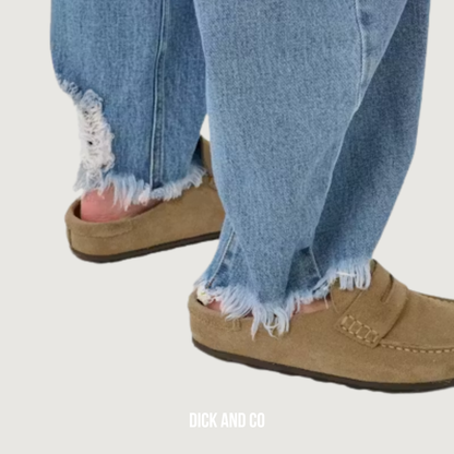 LucyMW Loose Barrel Jeans