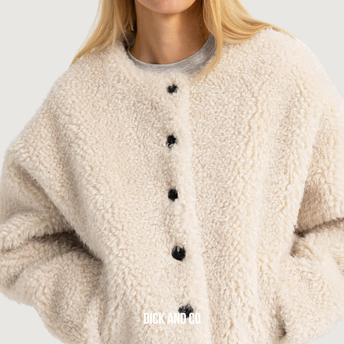 Kort oversized jasje van imitatiebont
