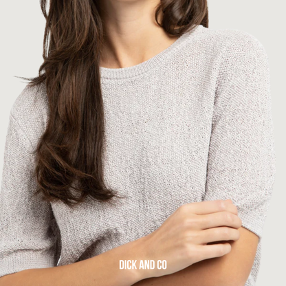 Gebreide trui met korte mouwen