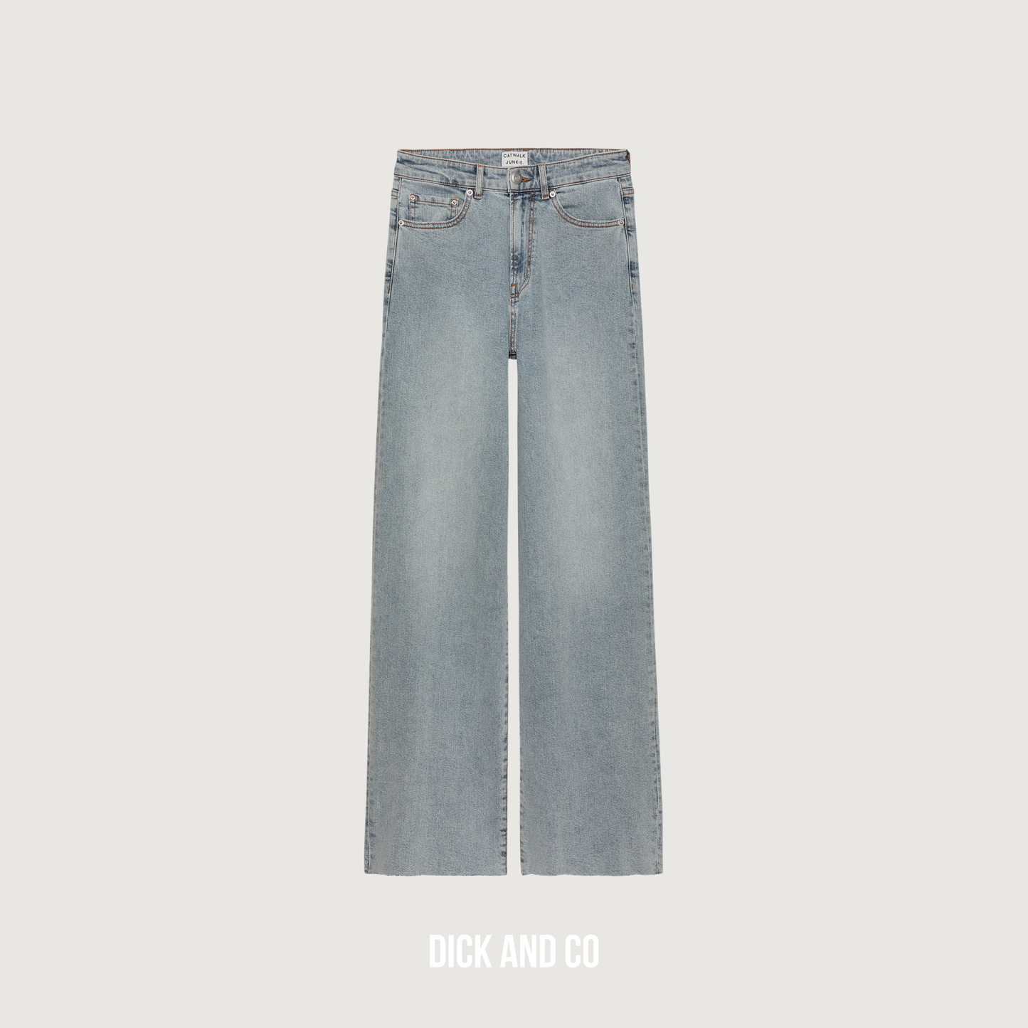 Loose fit jeans