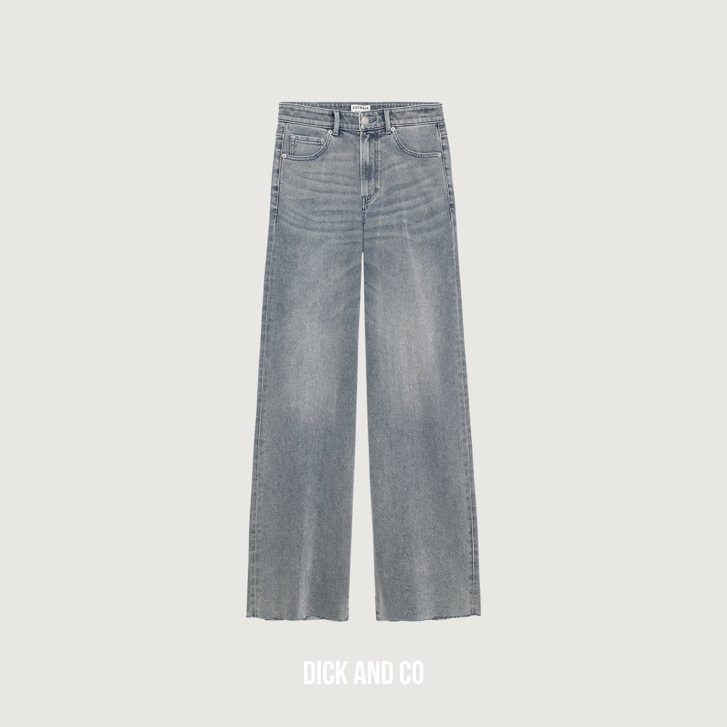 Loose fit jeans