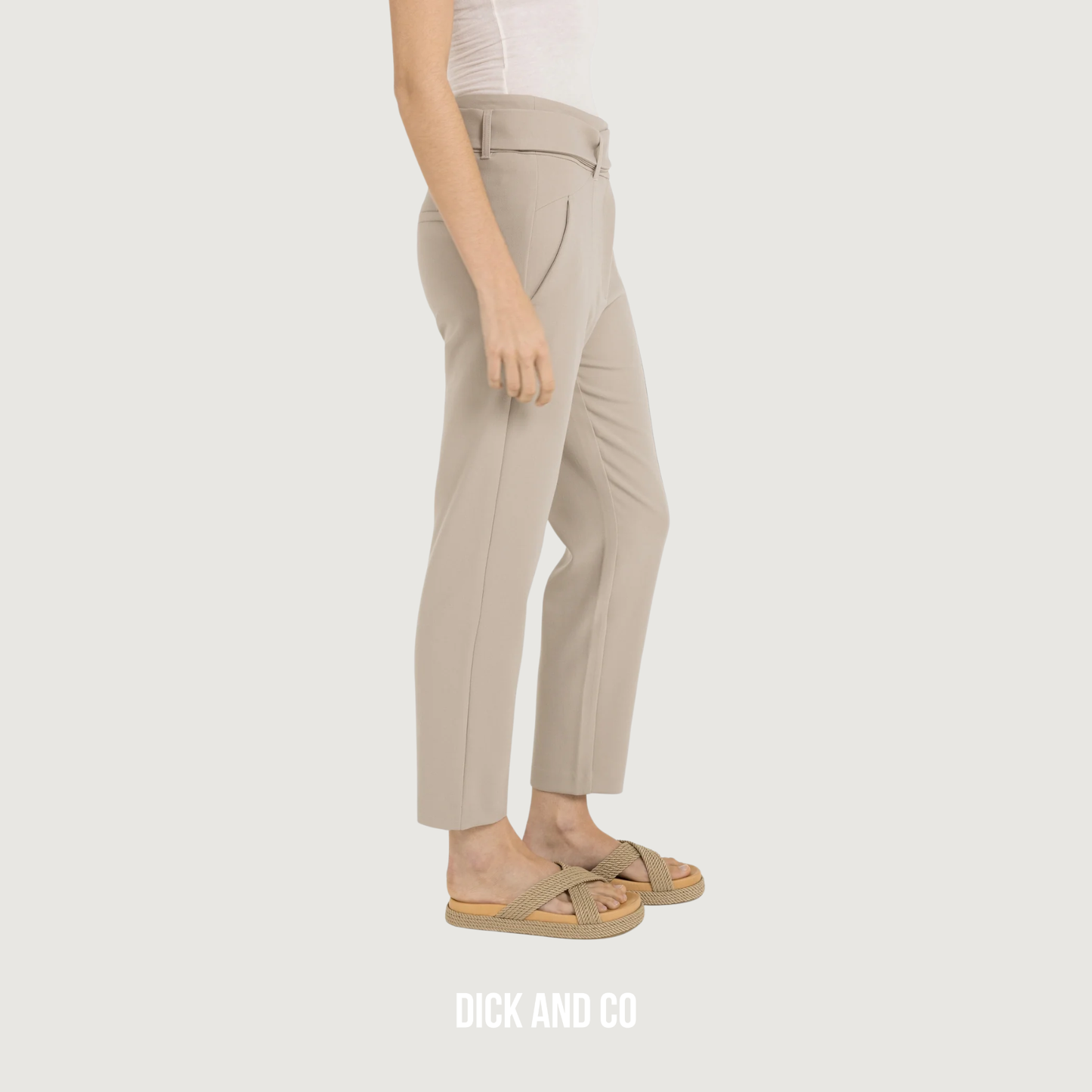 Pantalon met hoge taille en ceintuur