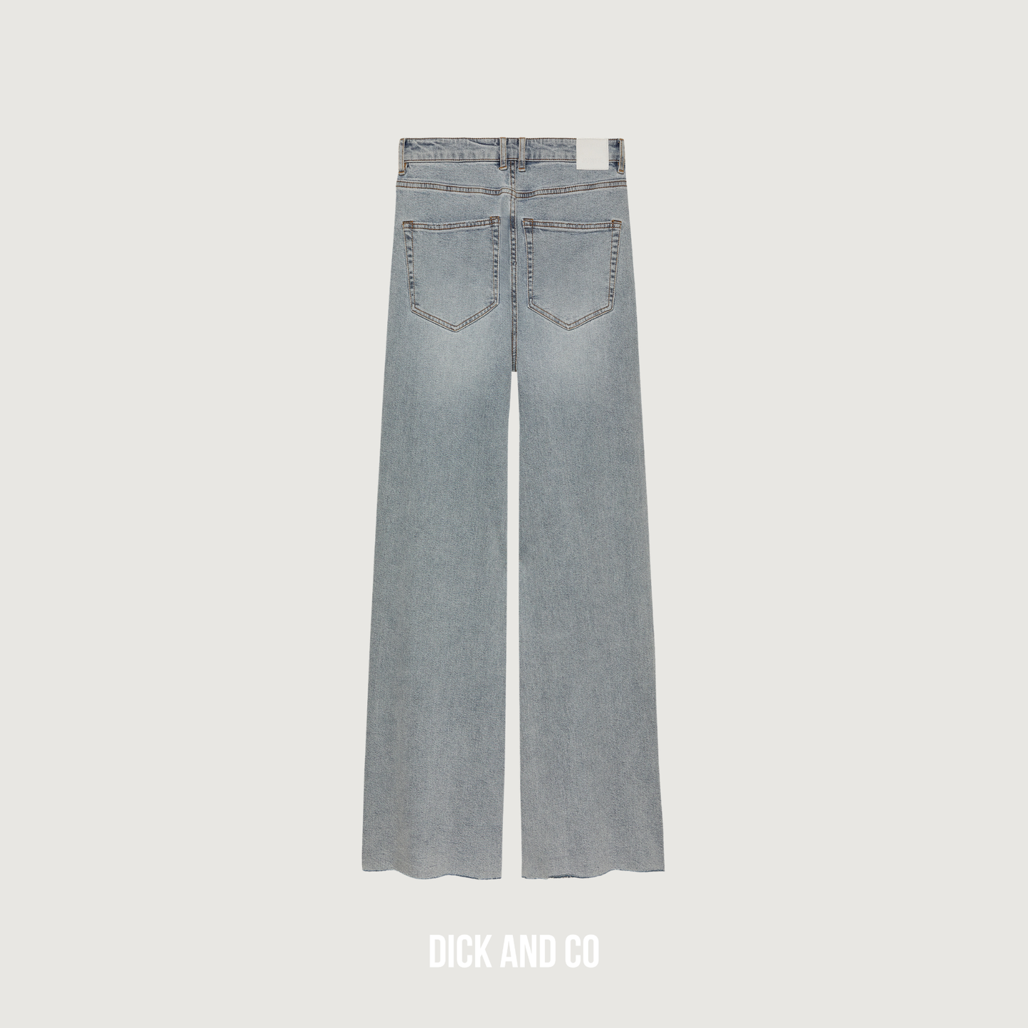 Loose fit jeans