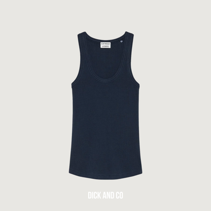 Scoop neck rib singlet