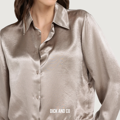 Satijnen blouse met trekkoordzoom