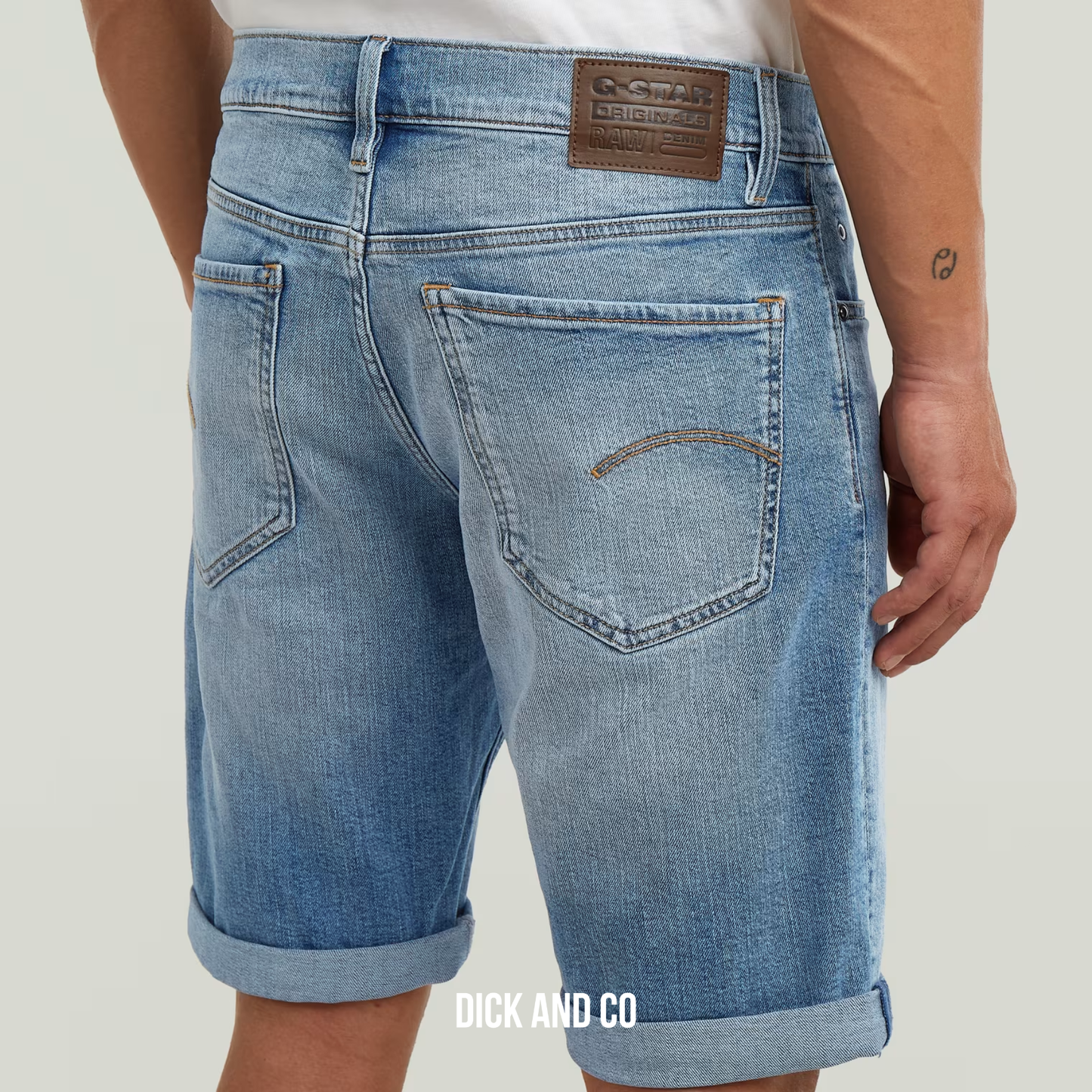 Mosa short