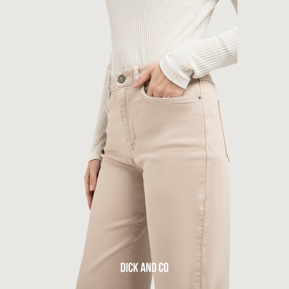 High-waist jeans (01-311122-601)