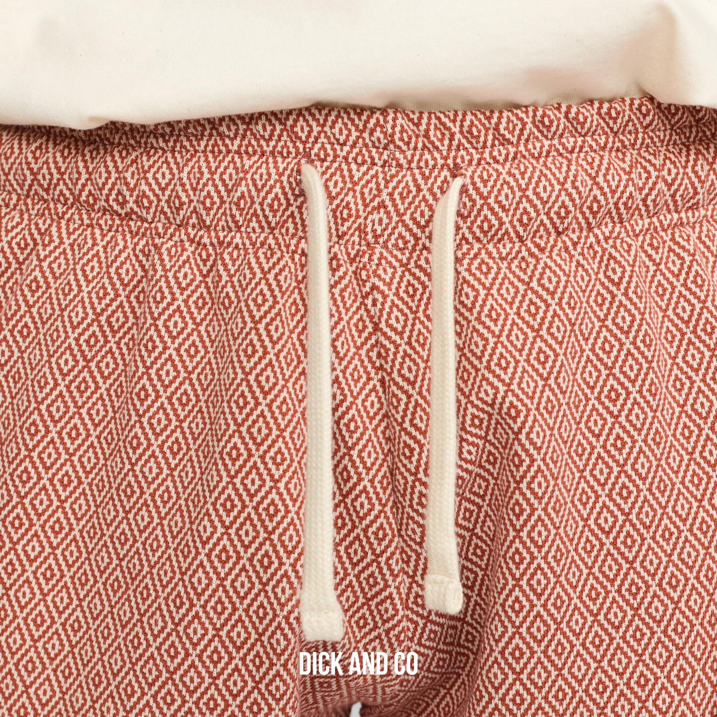 Jaquard short