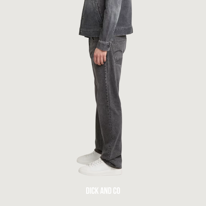 Dakota Regular Straight Jeans