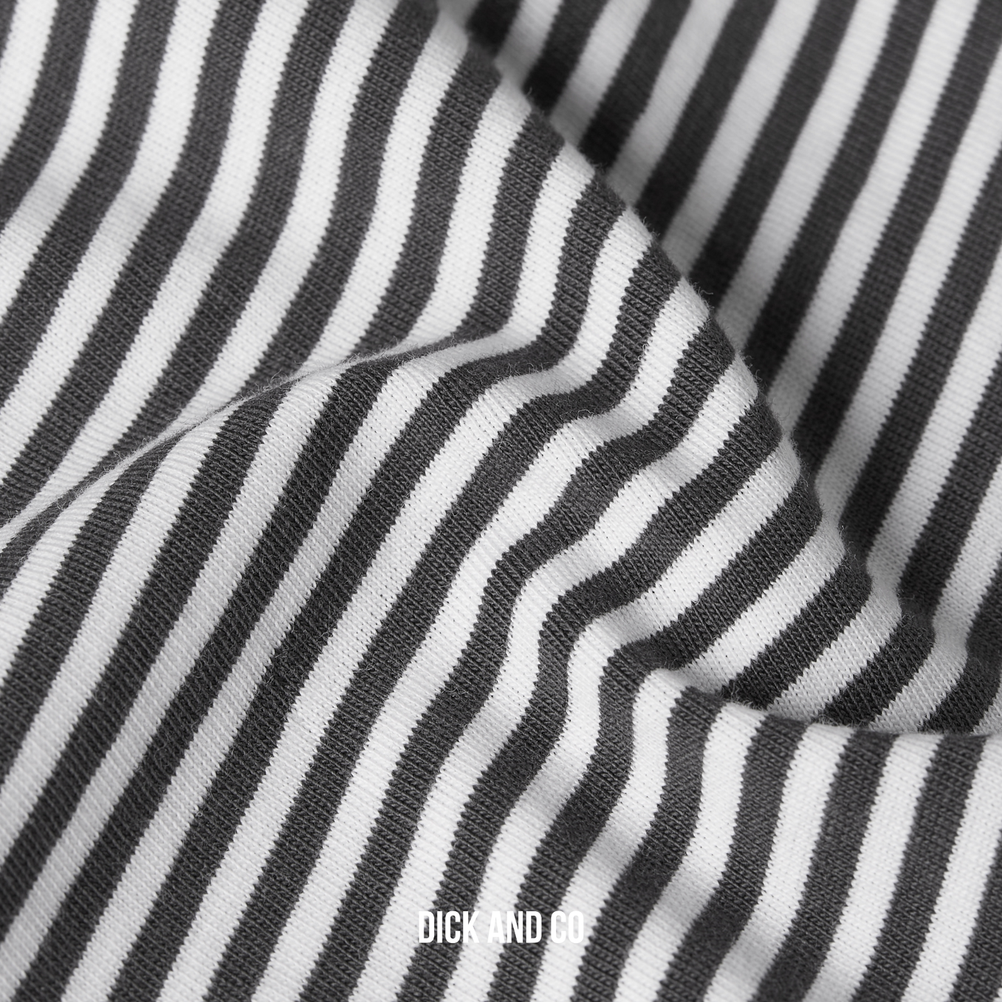 Relaxed knot stripe