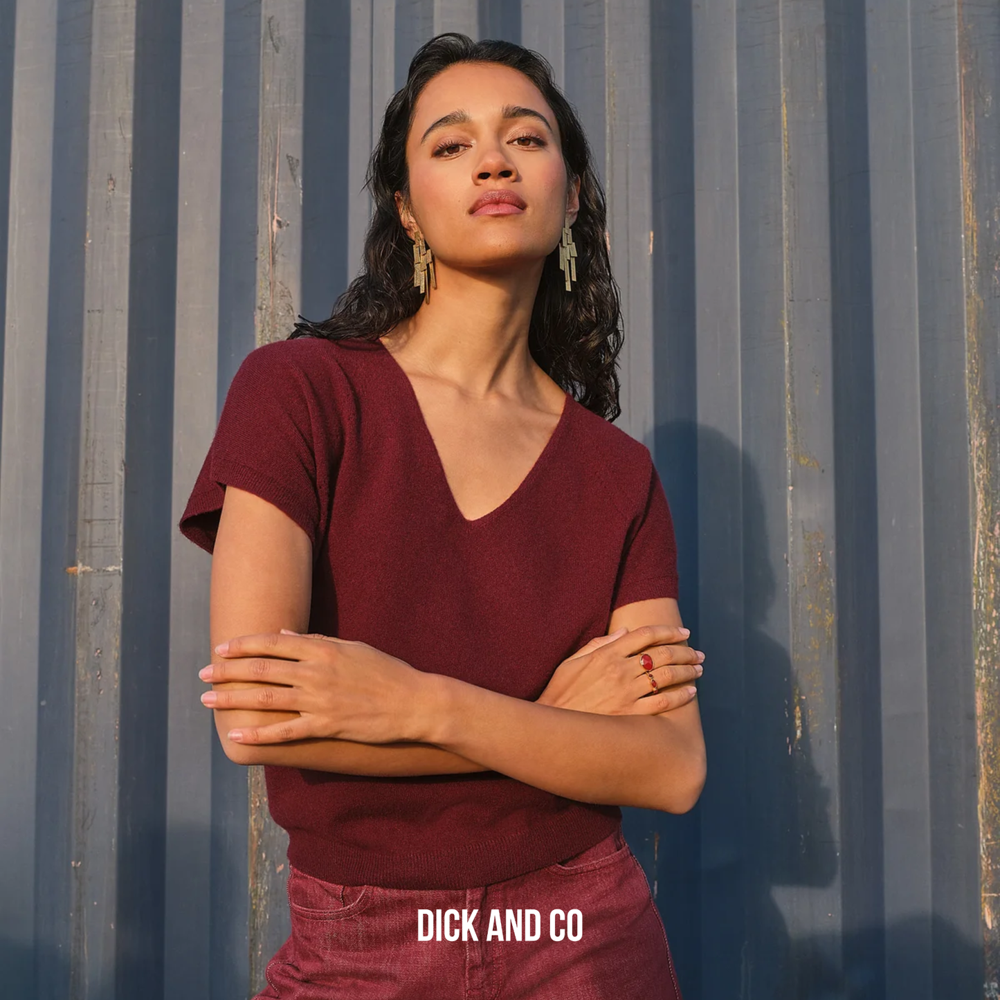 Sil v-neck pullover