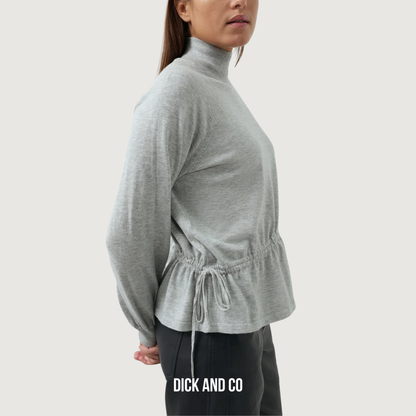 Sweater met hoge hals en taillekoord