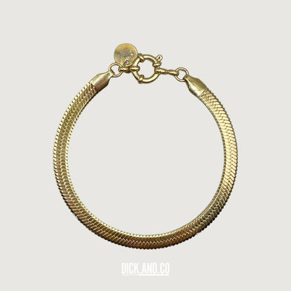 BONNIE STUDIOS Bonnie Snake armband in Goud, vrijstaand vooraanzicht