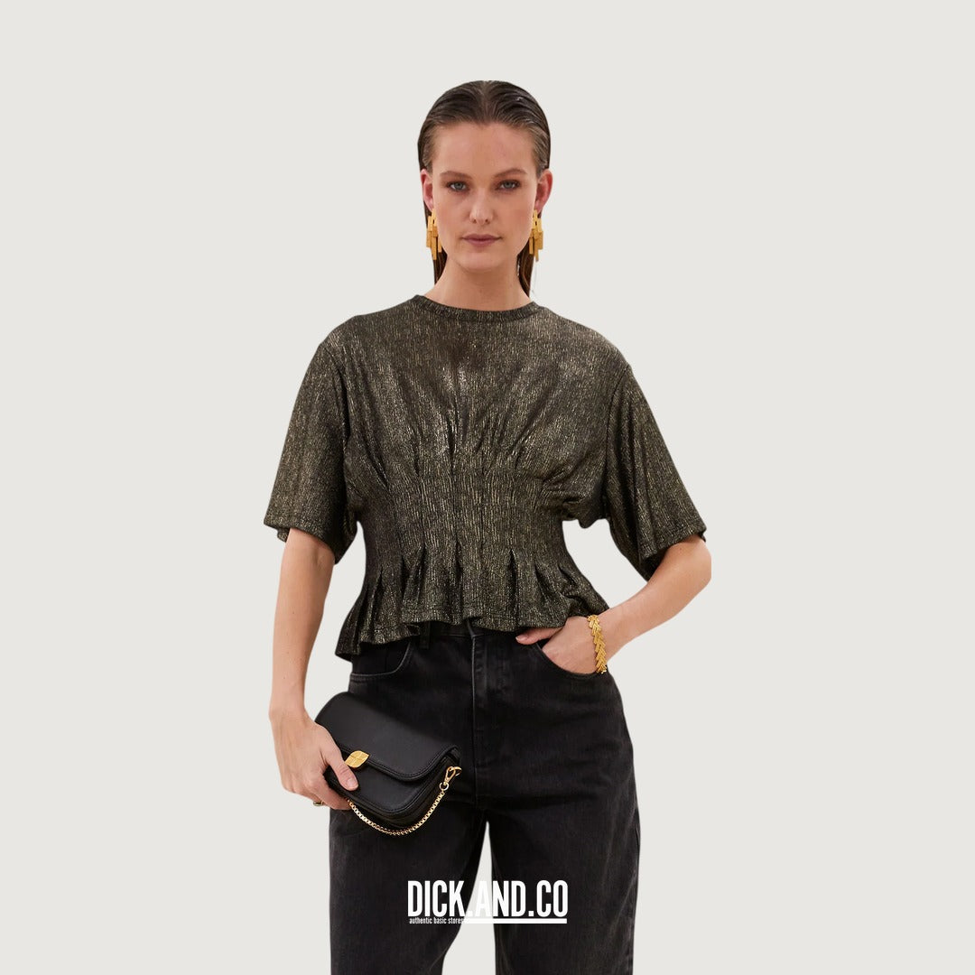 BY-BAR Diva metallic top in Goud, gedragen door een model, vooraanzicht