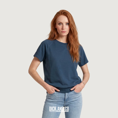 G-STAR Raglan t-shirt in Blauw, gedragen door een model, vooraanzicht