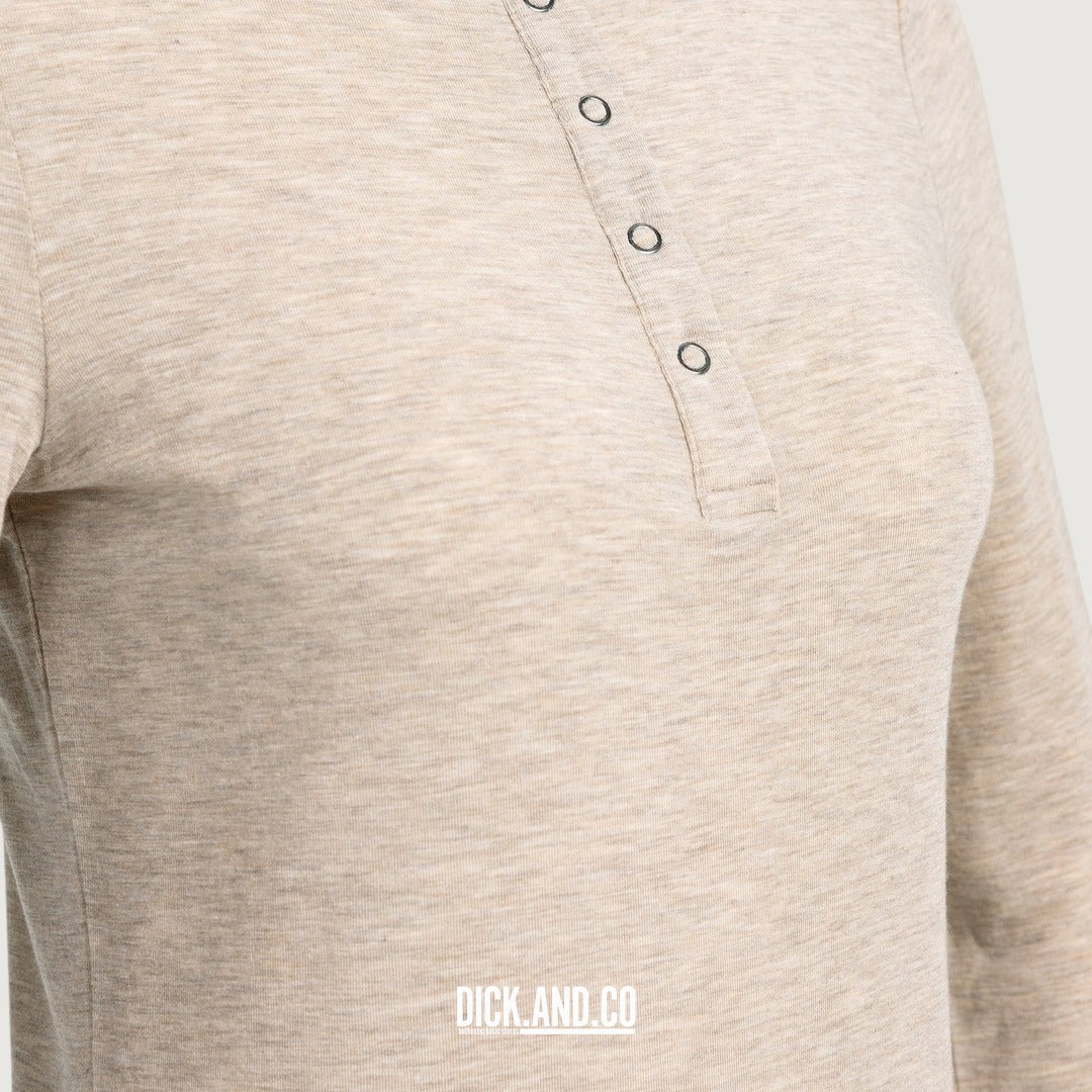 YAYA Aansluitende top met hoge hals en drukknopen in Beige, detailopname